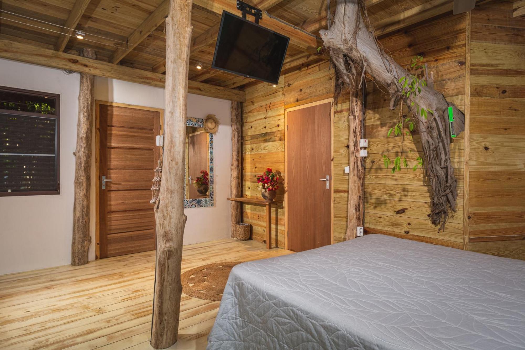 Mondi Lodge Dorp Dorp Sint Michiel Стая снимка